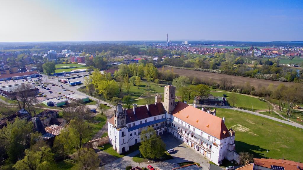 Zamecky Penzion Rotunda Břeclav Eksteriør billede